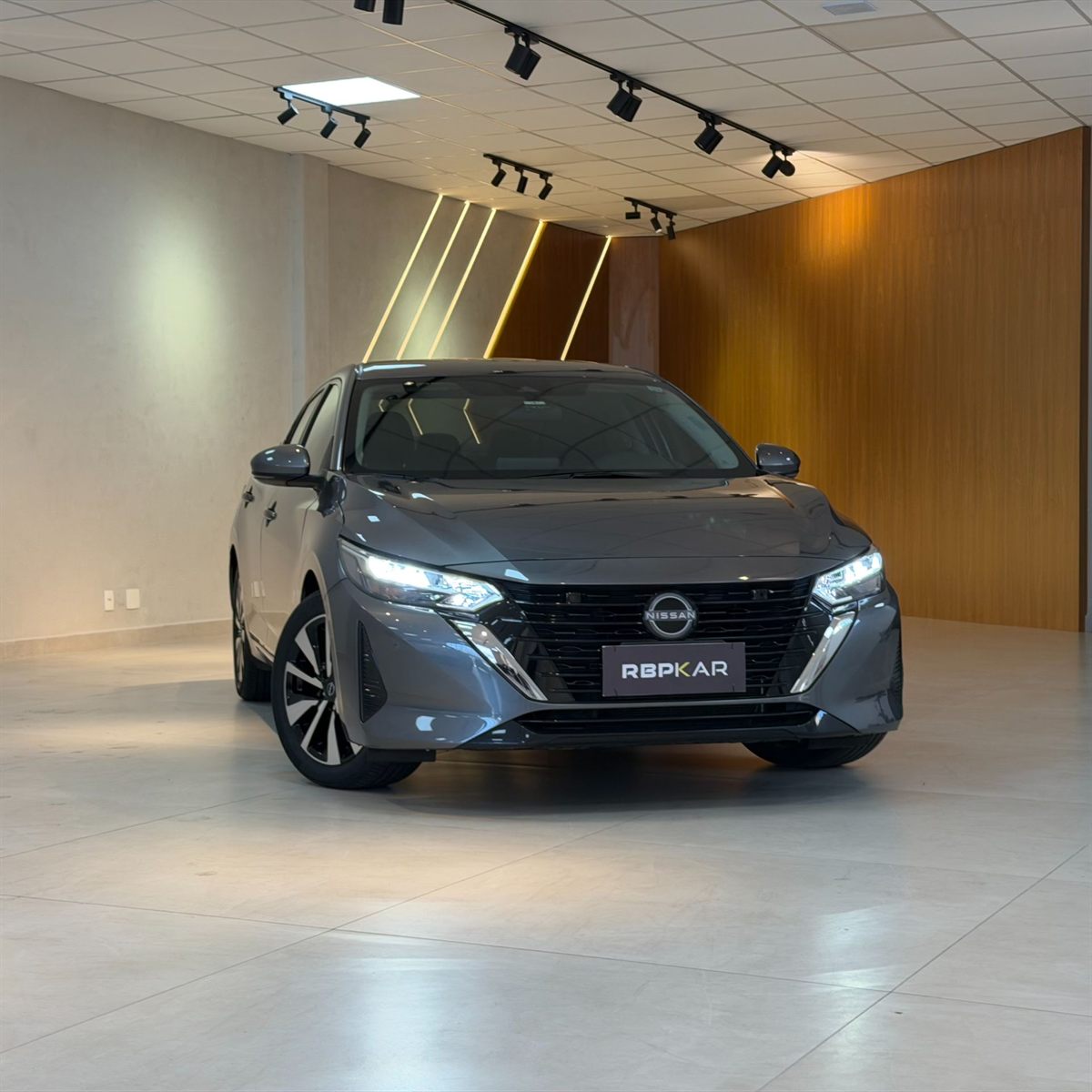 Nissan Sentra Advance CVT 2024/2025 Cinza